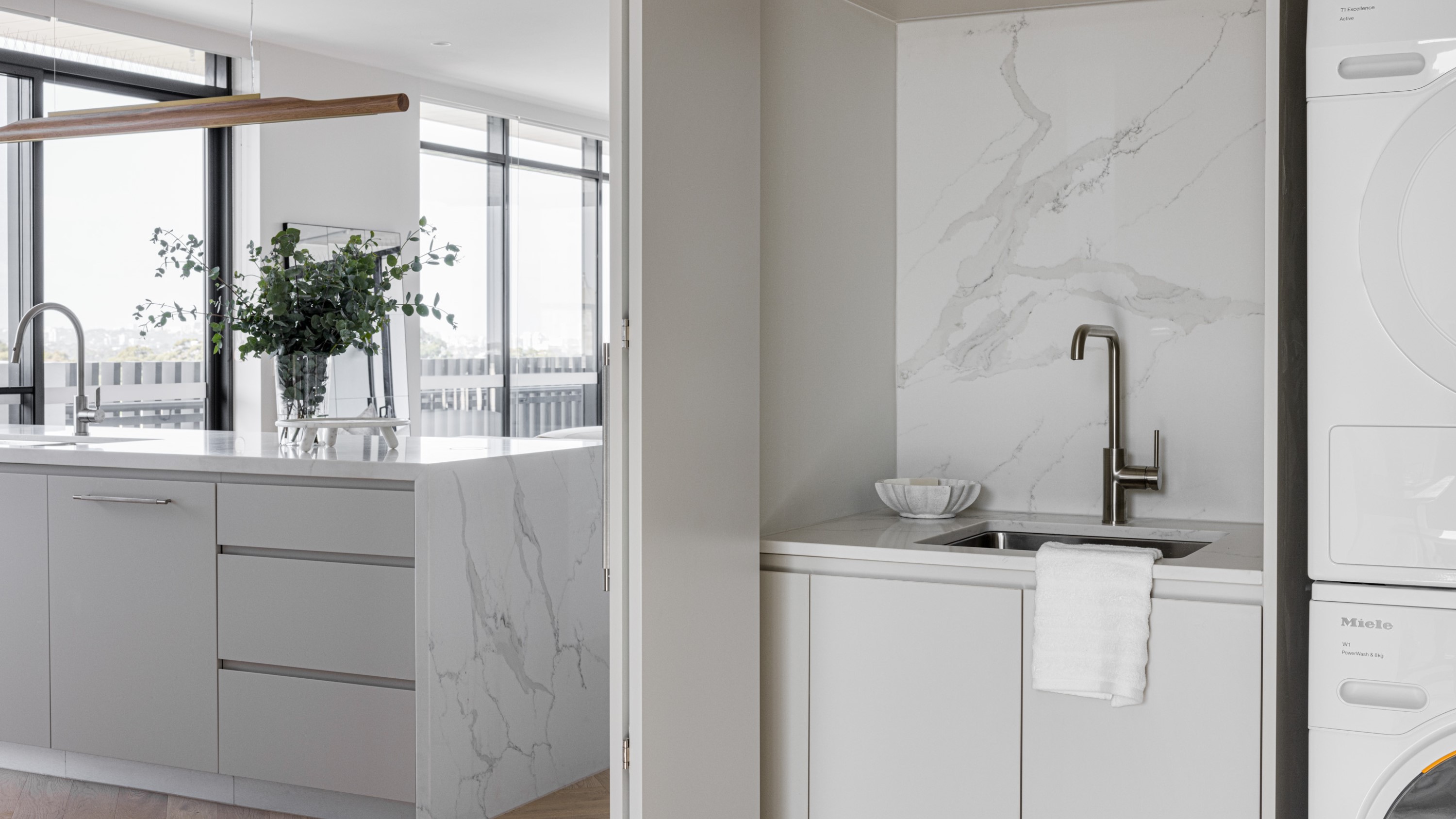 Apartments McRaeMcMahon Place